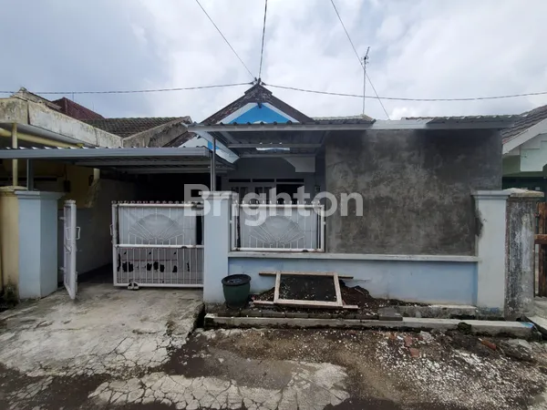 image RUMAH HUNIAN MURAH KAWASAN SULFAT DEKAT SUPERINDO (1)