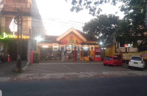 image TOKO LOKASI STRATEGIS COCOK UNTUK HOTEL ATAU GUEST HOUSE DI SIMPANG WILIS (2)