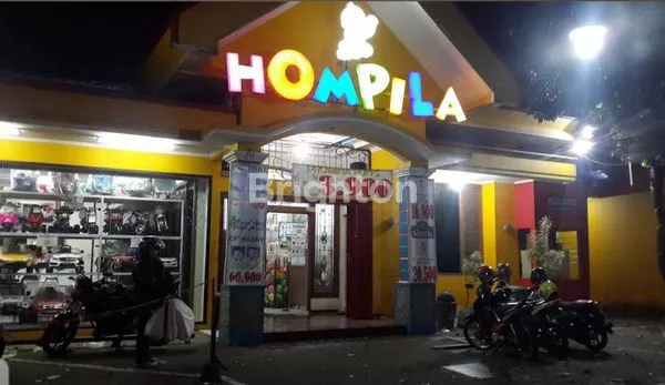 TOKO LOKASI STRATEGIS COCOK UNTUK HOTEL ATAU GUEST HOUSE DI SIMPANG WILIS