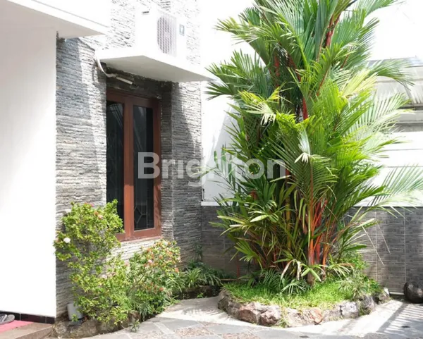 image MULYOSARI TENGAH MINIMALIS TERAWAT DEKAT PAKUWON CITY, KENJERAN (5)