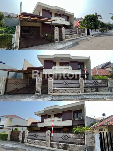 RUMAH BAGUS DI KOMPLEK PQT KEBON JERUK