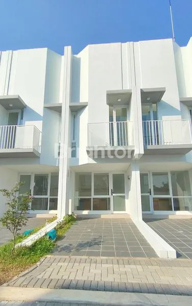 image RUMAH MYZA FLATHOUSE, BSD CITY, DESIGN RUMAH MODERN RUANGAN MULTIFUNGSI (1)