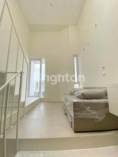 image RUMAH MYZA FLATHOUSE, BSD CITY, DESIGN RUMAH MODERN RUANGAN MULTIFUNGSI (6)