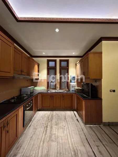 image RUMAH FULL MARMER, AREA KOMERSIL (3)