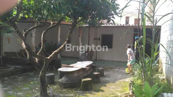 image RUMAH LUAS 2 LANTAI MURAH DI KOTA KEDIRI (4)