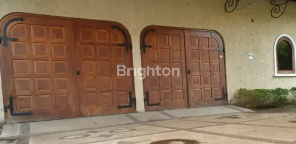 image RUMAH TAMAN JEMURSARI SELATAN SURABAYA (6)