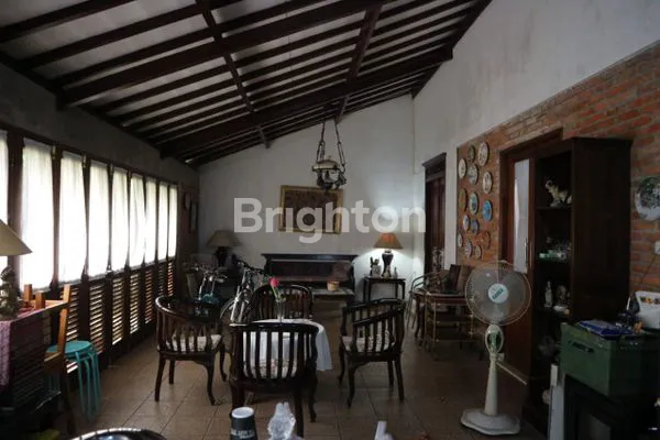 image RUMAH SANGAT TERAWAT DAERAH PONDOK CABE (4)