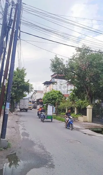 image RUKO INTI KOTA JL PELITA 1 DEPAN ALFAMIDI 2 MENIT KE  JL SUTOMO UJUNG (6)