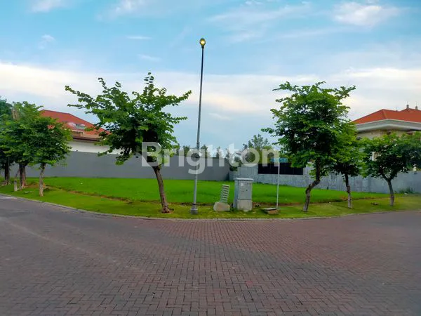 image KAVLING SIAP BANGUN DI GRAHA FAMILI, KAWASAN HUNIAN PREMIUM DAN TERBAIK DI SURABAYA BARAT (2)