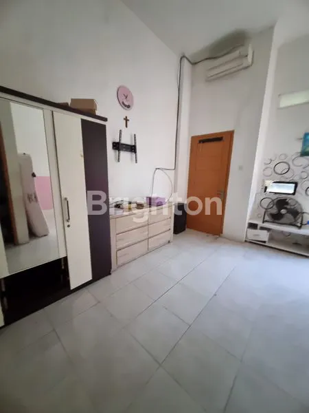 image RUMAH KAPUK KAMAL 2.5 LANTAI SIAP HUNI (3)