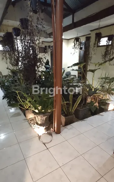 image HOTEL  STRATEGIS DI DEKAT ALUN ALUN TENGAH KOTA KOTA BANDUNG DAN ASIA AFRIKA (4)