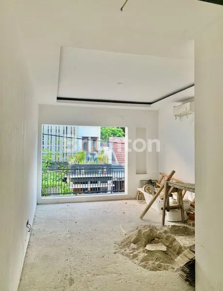 image RUMAH VILLA CIBUBUR (2)