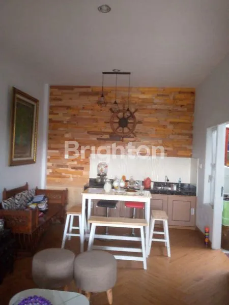 image RUMAH VILLA  (2)