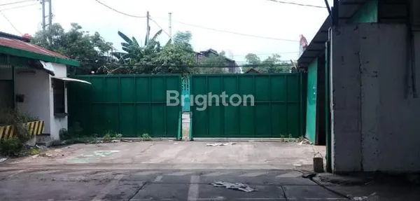 PABRIK FURNITURE PINGGIR JALAN RAYA KARANGAWEN DEMAK