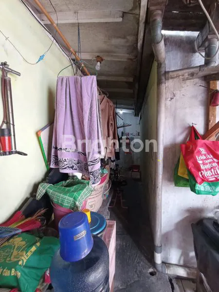 image RUMAH KOST 10 KAMAR AKTIF JELAMBAR (7)