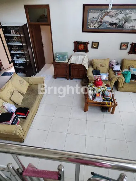 image RUMAH HOOK SIAP HUNI SIMPANG DARMO PERMAI SELATAN (3)