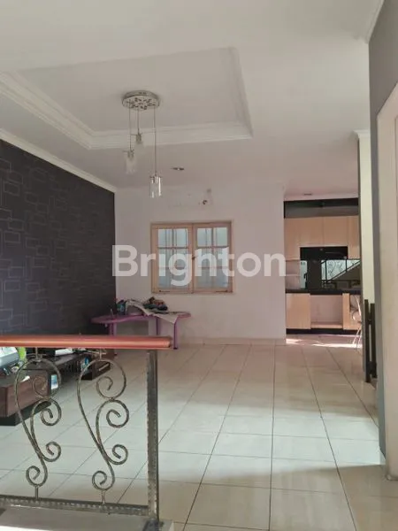 image RUMAH HOEK CLUSTER GADING GRANDE KELAPA GADING (3 LANTAI) NEGO SAMPAI DEAL!!! (2)