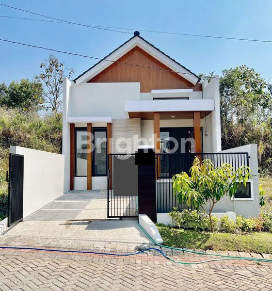 JUAL/SEWA RUMAH BARU MODERN MINIMALIS DI SAWOJAJAR KOTA MALANG