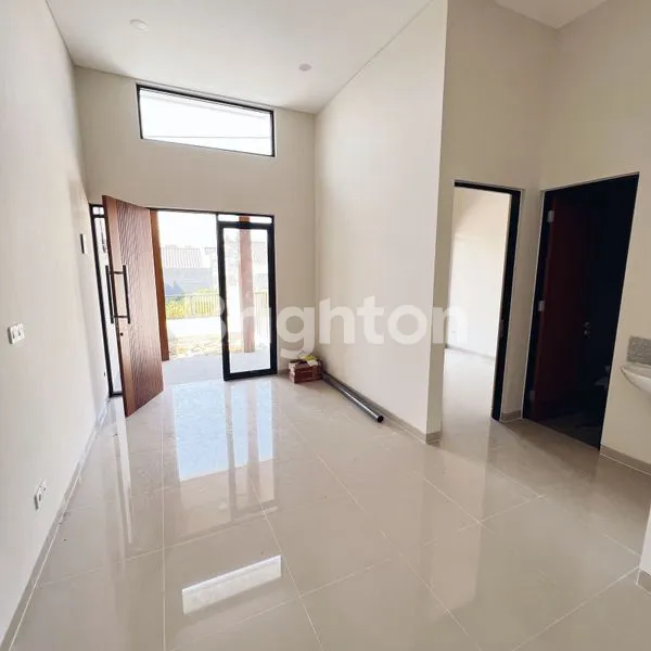 image JUAL/SEWA RUMAH BARU MODERN MINIMALIS DI SAWOJAJAR KOTA MALANG (8)