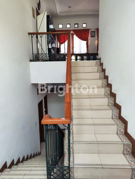image RUMAH EXCLUSIVE BANGET DI DEPOK (3)