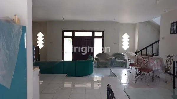 image VILLA MURAH BANYAK KAMAR TRAWAS MOJOKERTO DEKAT HOTEL VIEW GUNUNG (7)