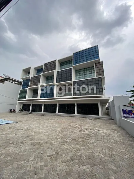 RUKO NEW GRESS TENGAH KOTA DEKAT KAMPUS WM SMA SINLUI DARMO DIPONEGORO NGAGEL PUCANG