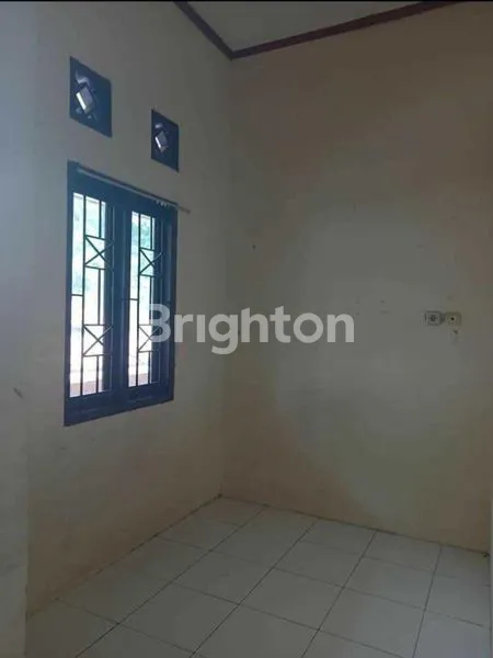 image RUMAH KOS KOSAN YANG SANGAT MENGHASILKAN UANG. SANGAT BAGUS UNTUK INVESTASI. (4)