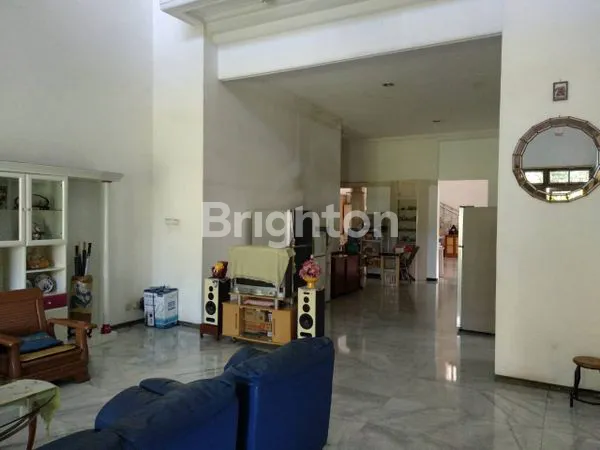 image RUMAH MEWAH MANYAR HITUNG TANAH (2)