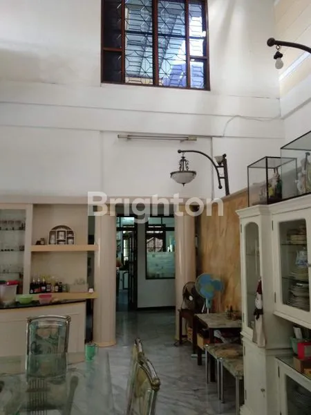 image RUMAH MEWAH MANYAR HITUNG TANAH (8)