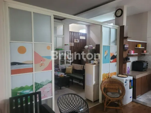 image WISMA LIDAH KULON 3 LANTAI DEKAT CITRALAND, GRAHA FAMILI (3)