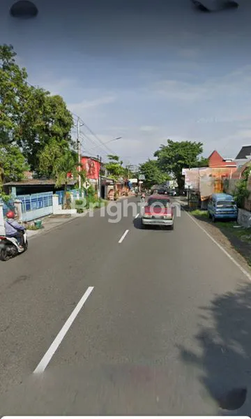 image TANAH STRATEGIS DI PINGGIR JALAN BESAR DEKAT PANGGUNG COCOK BUAT USAHA DEKAT MASJID ZAYED KOTA SOLO (3)