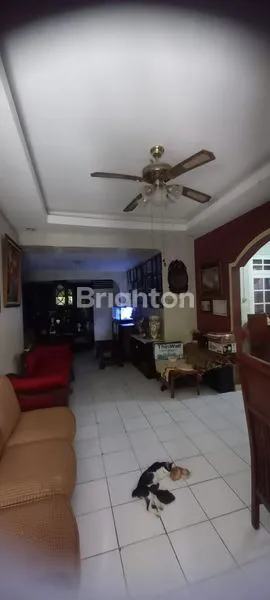 image RUMAH HITUNG TANAH LOKASI SANGAT STRATEGIS DI TENGAH KOTA JAKARTA (5)