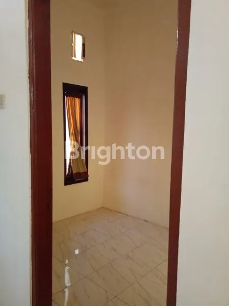 image RUMAH 2 LT DI JL SETRO KENJERAN SURABAYA  (3)