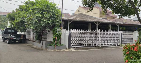 image RUMAH HOEK / HOOK KANTONG SEMAR DAN TERAWAT DI PULO GEBANG PERMAI (2)