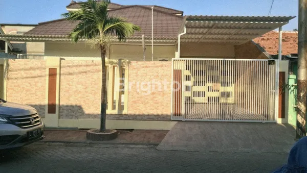 image MOJOARUM SELANGKAH KE UNAIR (1)