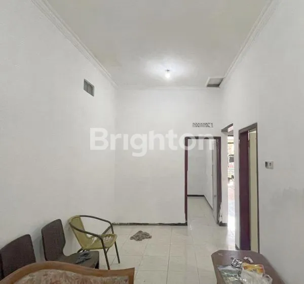 image RUMAH MURAH 2 LANTAI DEKAT BANDARA PAKIS (5)