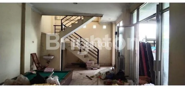 image RUKO TRIPLE TENGAH KOTA, SELANGKAH MALIOBORO, PUSAT PERDAGANGAN PERBANKAN PERKANTORAN (2)