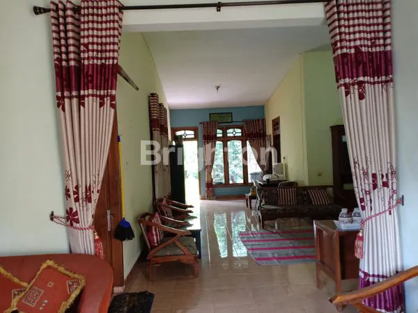 image RUMAH LOKASI DEKAT TERMINAL ARJOSARI DAN KAMPUS BINUS, COCOK UNTUK HUNIAN DAN TEMPAT USAHA  (3)