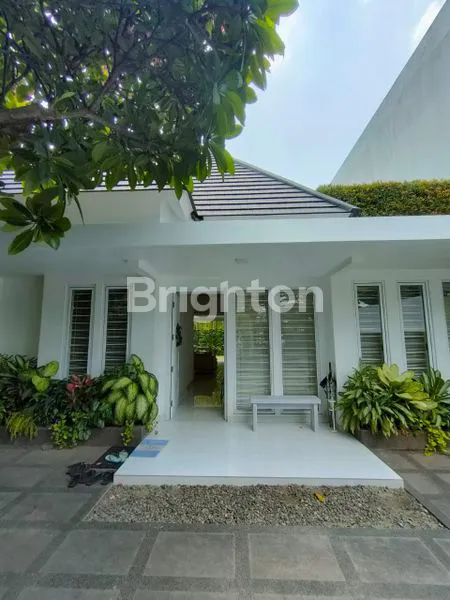 image RUMAH MERUYA UTARA  (1)