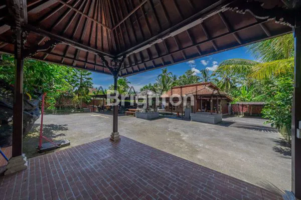 image RUMAH DI JALAN UTAMA BATURITI DENPASAR - SINGARAJA (3)