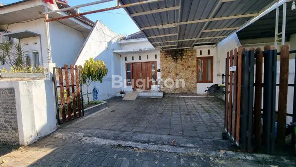 TURUN HARGA !!! RUMAH DEKAT SEKOLAH HWA IND BLIMBING