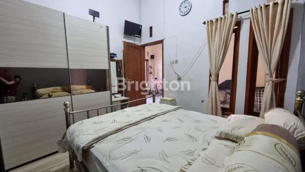 image TURUN HARGA !!! RUMAH DEKAT SEKOLAH HWA IND BLIMBING (6)