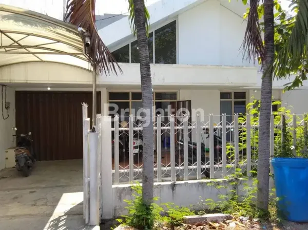 image RUMAH SECOND TERAWAT DI MANYAR, LOKASI STRATEGIS (1)