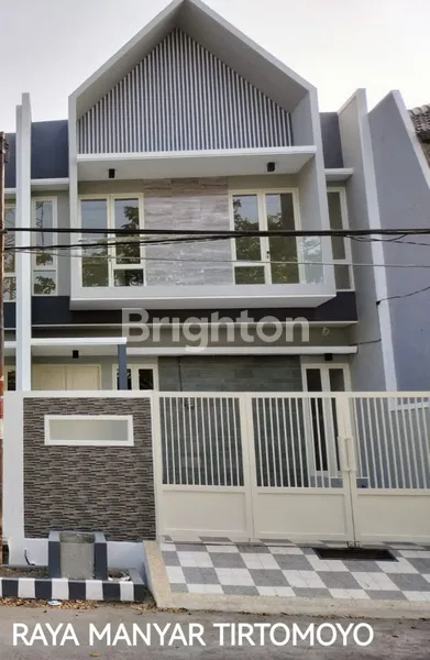 image MURAHHH RUMAH GRESS 2LT JLN UTAMA KOMPLEK DOUBLE WAY (1)