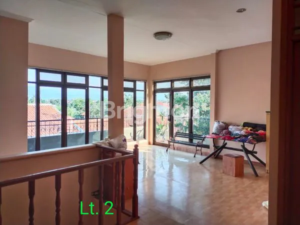 image RUMAH CANTIK DI LOKASI STRATEGIS 2 LANTAI BANTARJATI BOGOR UTARA (5)