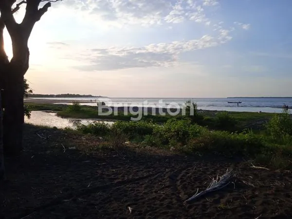 image TANAH DI TIMUR LAUT LOMBOK LUAS 1,5 HECTARES. TEPI PANTAI  (6)