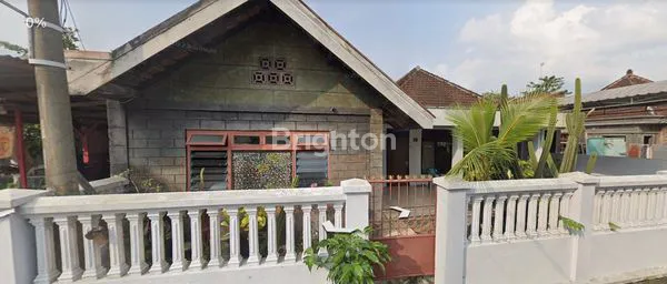DIJUAL RUMAH TENGAH KOTA JOMBANG