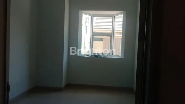 image RUMAH BARU, CLUSTER MILANO, GADING SERPONG (3)