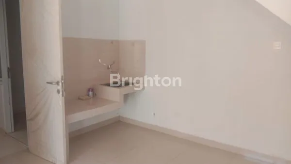 image RUMAH BARU, CLUSTER MILANO, GADING SERPONG (6)