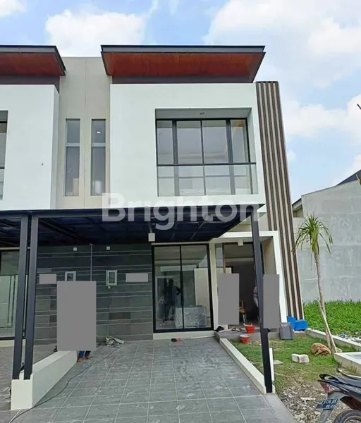 image RUMAH NORTHWEST CENTRAL CITRALAND SURABAYA (1)